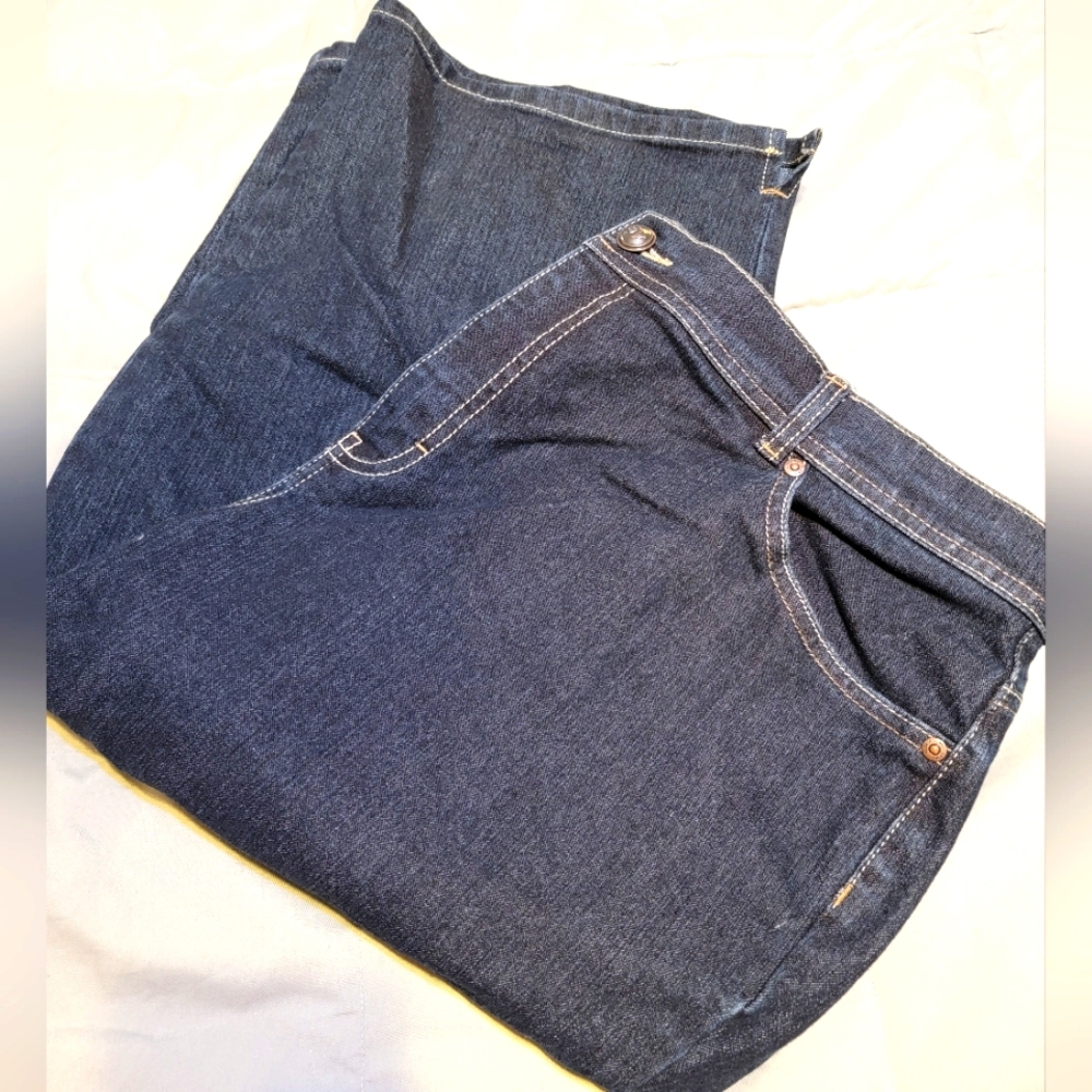 Gloria Vanderbilt Amanda Capri 18W